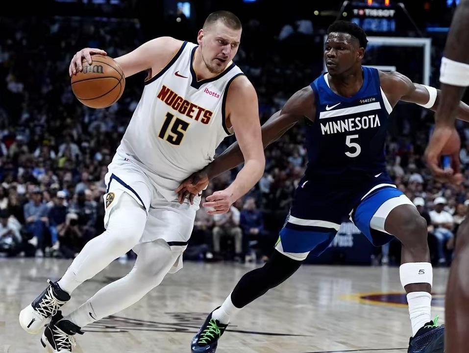 开云-华子+迪文伤退！森林狼50-54掘金，看数据：他就是头号罪人！